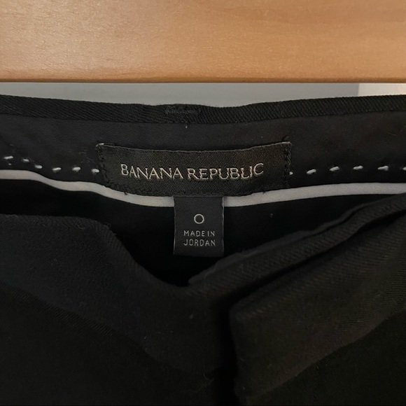 NWOT Banana Republic Black Ankle Pants - Picture 3 of 6